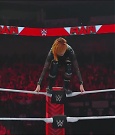WWE_Monday_Night_Raw_2022_06_20_720p_HDTV_x264-NWCHD_mp4_007081180.jpg