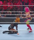 WWE_Monday_Night_Raw_2022_06_20_720p_HDTV_x264-NWCHD_mp4_007104003.jpg