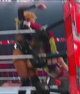 WWE_Monday_Night_Raw_2022_06_20_720p_HDTV_x264-NWCHD_mp4_007116415.jpg