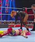 WWE_Monday_Night_Raw_2022_06_20_720p_HDTV_x264-NWCHD_mp4_007128829.jpg
