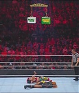 WWE_Monday_Night_Raw_2022_06_20_720p_HDTV_x264-NWCHD_mp4_007151518.jpg