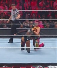 WWE_Monday_Night_Raw_2022_06_20_720p_HDTV_x264-NWCHD_mp4_007157124.jpg