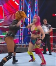 WWE_Monday_Night_Raw_2022_06_20_720p_HDTV_x264-NWCHD_mp4_007167534.jpg