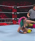WWE_Monday_Night_Raw_2022_06_20_720p_HDTV_x264-NWCHD_mp4_007173940.jpg