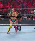 WWE_Monday_Night_Raw_2022_06_20_720p_HDTV_x264-NWCHD_mp4_007177144.jpg