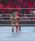 WWE_Monday_Night_Raw_2022_06_20_720p_HDTV_x264-NWCHD_mp4_007177544.jpg
