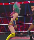 WWE_Monday_Night_Raw_2022_06_20_720p_HDTV_x264-NWCHD_mp4_007196763.jpg