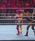 WWE_Monday_Night_Raw_2022_06_20_720p_HDTV_x264-NWCHD_mp4_007198365.jpg