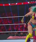 WWE_Monday_Night_Raw_2022_06_20_720p_HDTV_x264-NWCHD_mp4_007202369.jpg