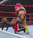 WWE_Monday_Night_Raw_2022_06_20_720p_HDTV_x264-NWCHD_mp4_007270036.jpg
