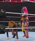 WWE_Monday_Night_Raw_2022_06_20_720p_HDTV_x264-NWCHD_mp4_007270837.jpg