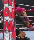 WWE_Monday_Night_Raw_2022_06_20_720p_HDTV_x264-NWCHD_mp4_007272439.jpg