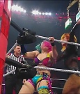 WWE_Monday_Night_Raw_2022_06_20_720p_HDTV_x264-NWCHD_mp4_007282449.jpg