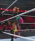 WWE_Monday_Night_Raw_2022_06_20_720p_HDTV_x264-NWCHD_mp4_007310477.jpg