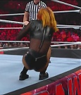 WWE_Monday_Night_Raw_2022_06_20_720p_HDTV_x264-NWCHD_mp4_007372138.jpg