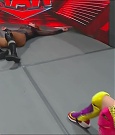 WWE_Monday_Night_Raw_2022_06_20_720p_HDTV_x264-NWCHD_mp4_007386152.jpg