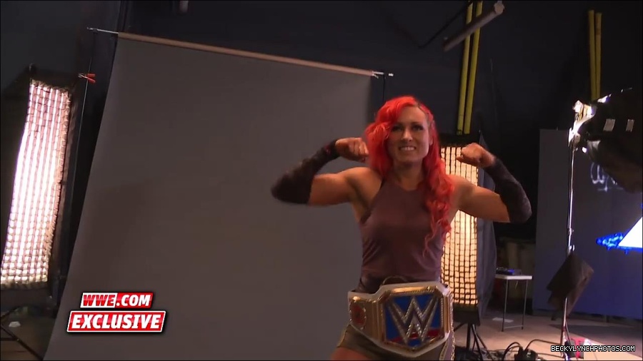 Y2Mate_is_-_Becky_Lynch_is_photographed_as_SmackDown_Women_s_Champion_Sept__132C_2016-mAPhiSWTcLA-720p-1655905971639_mp4_000021500.jpg