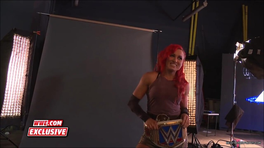 Y2Mate_is_-_Becky_Lynch_is_photographed_as_SmackDown_Women_s_Champion_Sept__132C_2016-mAPhiSWTcLA-720p-1655905971639_mp4_000023500.jpg
