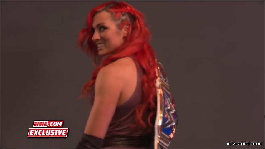 Y2Mate_is_-_Becky_Lynch_is_photographed_as_SmackDown_Women_s_Champion_Sept__132C_2016-mAPhiSWTcLA-720p-1655905971639_mp4_000024700.jpg