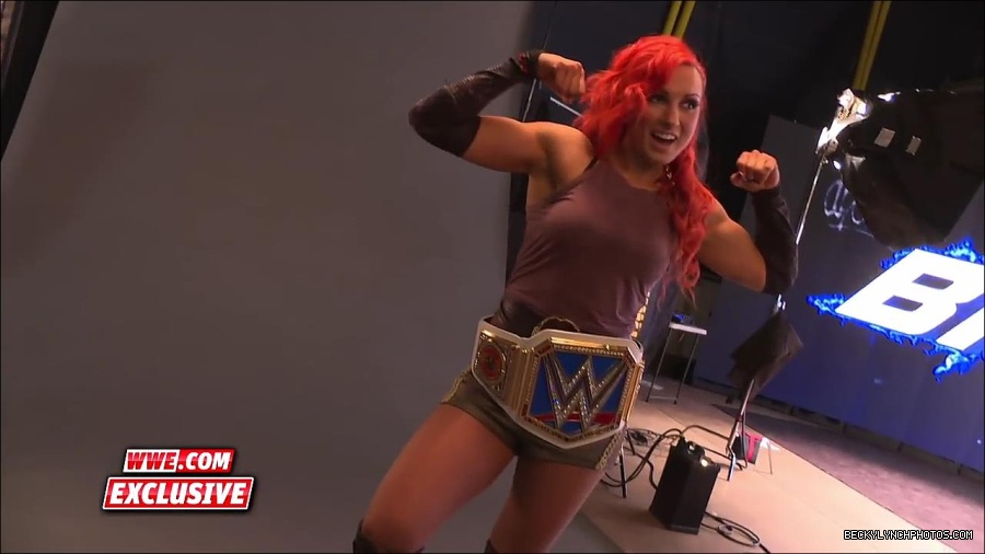 Y2Mate_is_-_Becky_Lynch_is_photographed_as_SmackDown_Women_s_Champion_Sept__132C_2016-mAPhiSWTcLA-720p-1655905971639_mp4_000031500.jpg