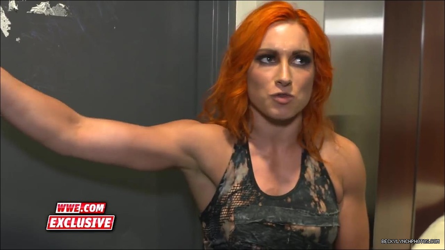 Y2Mate_is_-_Becky_Lynch_calls_out_people_who_22get_handed_a_lot_of_things22_in_WWE_June_182C_2017-JLb526YVkYY-720p-1655907484852_mp4_000049333.jpg