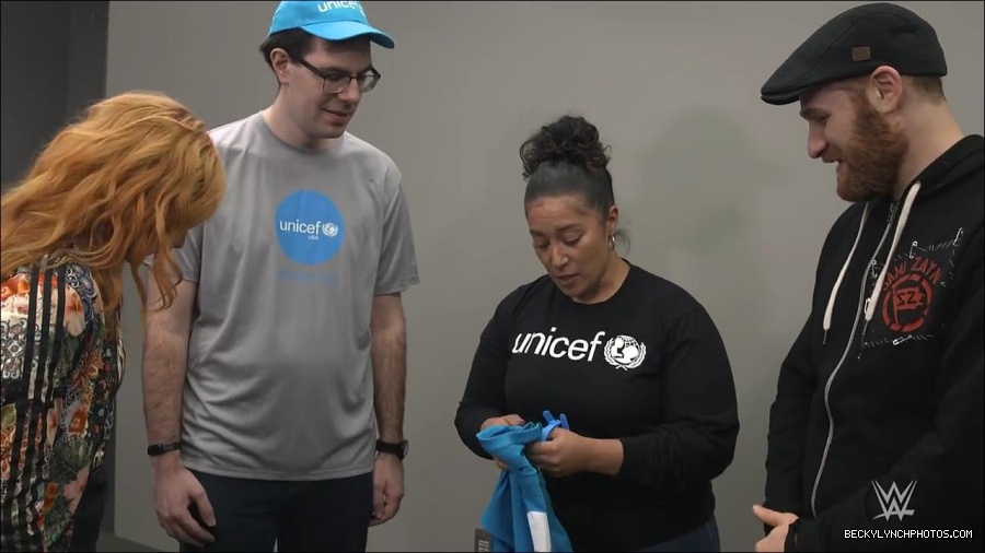 Y2Mate_is_-_Becky_Lynch_celebrates_her_birthday_with_Sami_Zayn_and_their_Mixed_Match_Challenge_charity_UNICEF-JBxP9HuiiLc-720p-1655991830238_mp4_000022600.jpg