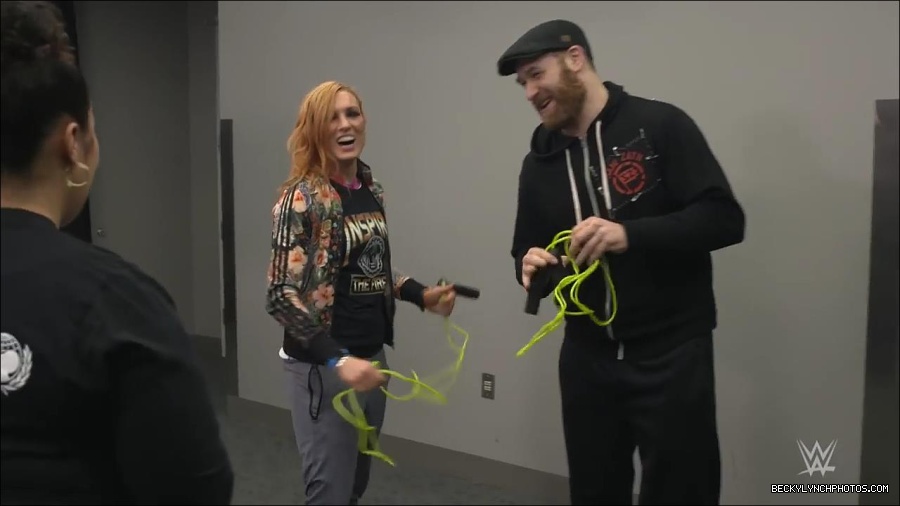Y2Mate_is_-_Becky_Lynch_celebrates_her_birthday_with_Sami_Zayn_and_their_Mixed_Match_Challenge_charity_UNICEF-JBxP9HuiiLc-720p-1655991830238_mp4_000139400.jpg