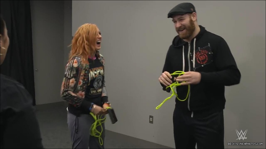 Y2Mate_is_-_Becky_Lynch_celebrates_her_birthday_with_Sami_Zayn_and_their_Mixed_Match_Challenge_charity_UNICEF-JBxP9HuiiLc-720p-1655991830238_mp4_000139800.jpg