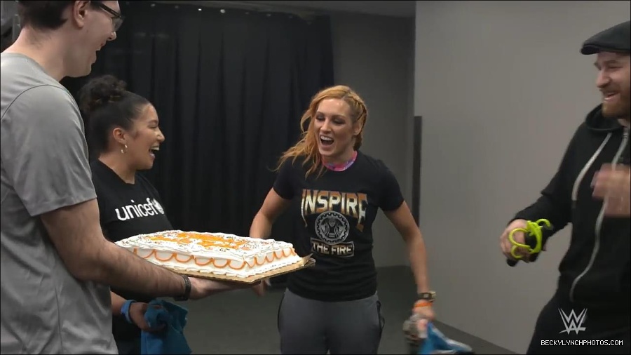 Y2Mate_is_-_Becky_Lynch_celebrates_her_birthday_with_Sami_Zayn_and_their_Mixed_Match_Challenge_charity_UNICEF-JBxP9HuiiLc-720p-1655991830238_mp4_000147400.jpg