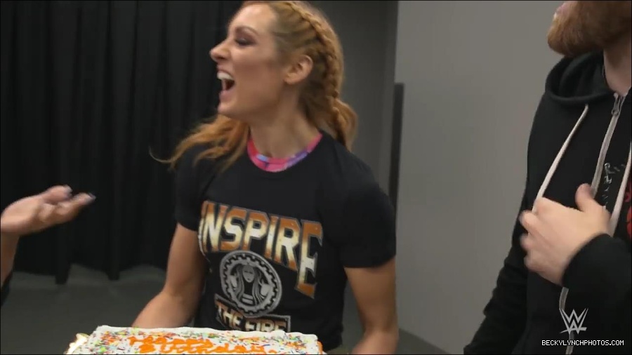 Y2Mate_is_-_Becky_Lynch_celebrates_her_birthday_with_Sami_Zayn_and_their_Mixed_Match_Challenge_charity_UNICEF-JBxP9HuiiLc-720p-1655991830238_mp4_000160200.jpg