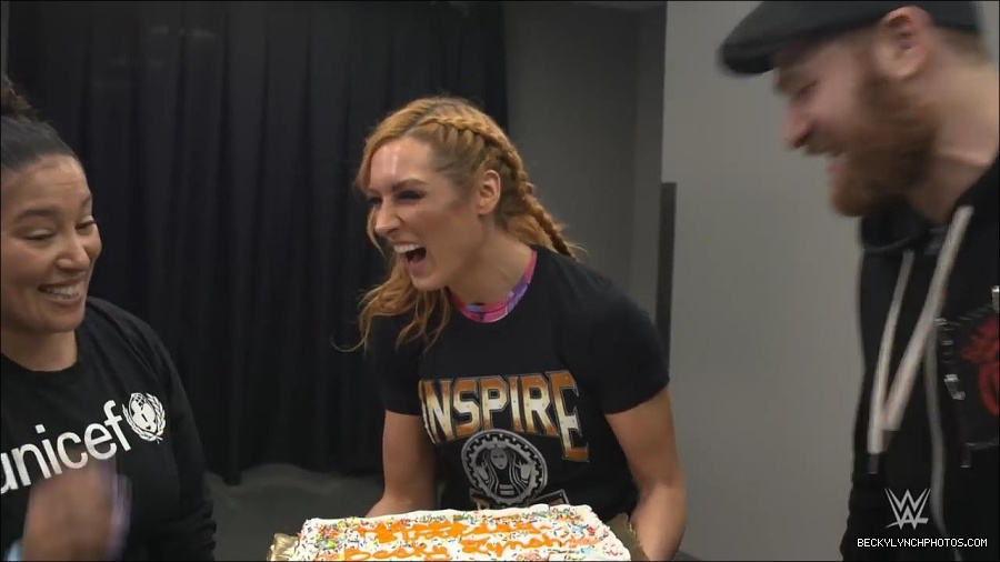 Y2Mate_is_-_Becky_Lynch_celebrates_her_birthday_with_Sami_Zayn_and_their_Mixed_Match_Challenge_charity_UNICEF-JBxP9HuiiLc-720p-1655991830238_mp4_000161800.jpg