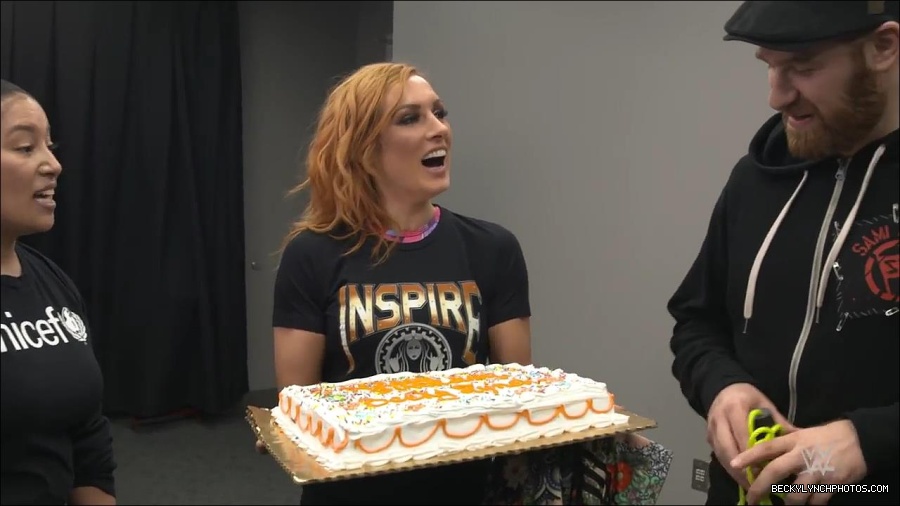 Y2Mate_is_-_Becky_Lynch_celebrates_her_birthday_with_Sami_Zayn_and_their_Mixed_Match_Challenge_charity_UNICEF-JBxP9HuiiLc-720p-1655991830238_mp4_000169000.jpg