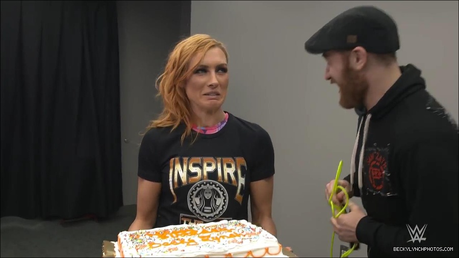 Y2Mate_is_-_Becky_Lynch_celebrates_her_birthday_with_Sami_Zayn_and_their_Mixed_Match_Challenge_charity_UNICEF-JBxP9HuiiLc-720p-1655991830238_mp4_000189000.jpg