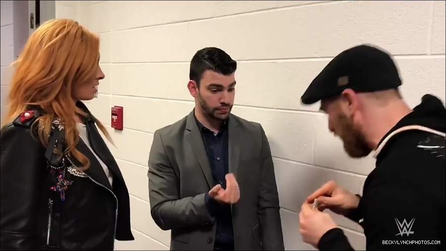 Y2Mate_is_-_Becky_Lynch_gets_stopped_by_security_one_week_before_competing_on_WWE_Mixed_Match_Challenge-QFnBQncJn64-720p-1655992595623_mp4_000036100.jpg