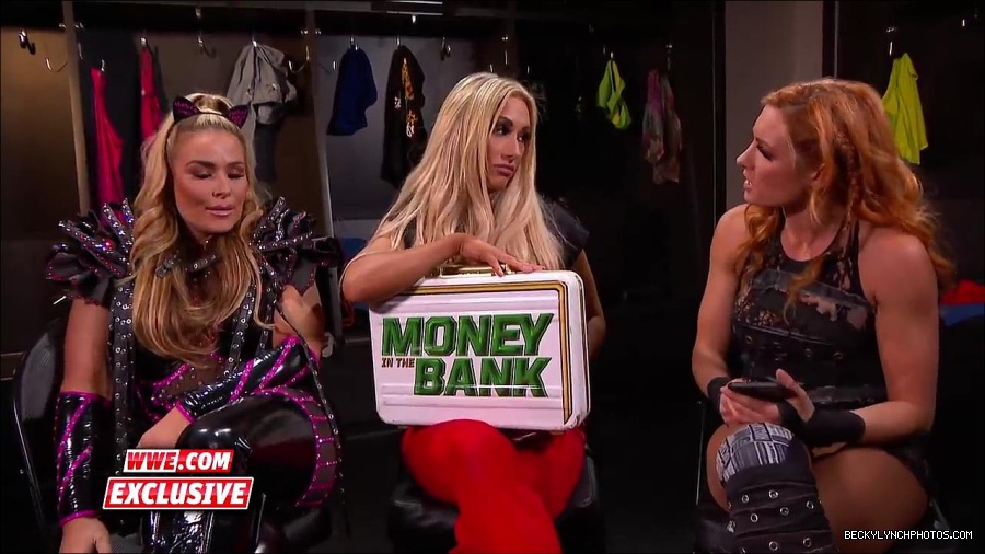 Y2Mate_is_-_Becky_Lynch_challenges_Carmella_to_a_match_next_week_SmackDown_Exclusive2C_Feb__272C_2018-2QbwdYmwHoU-720p-1655993179426_mp4_000060300.jpg