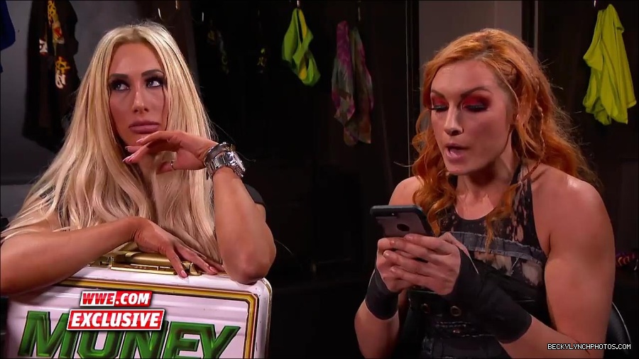 Y2Mate_is_-_Becky_Lynch_challenges_Carmella_to_a_match_next_week_SmackDown_Exclusive2C_Feb__272C_2018-2QbwdYmwHoU-720p-1655993179426_mp4_000069500.jpg