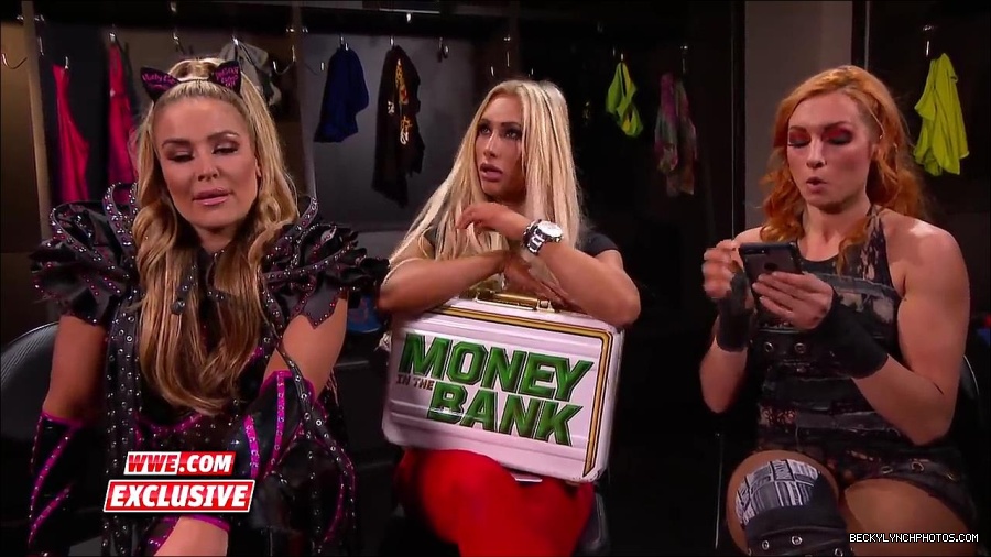 Y2Mate_is_-_Becky_Lynch_challenges_Carmella_to_a_match_next_week_SmackDown_Exclusive2C_Feb__272C_2018-2QbwdYmwHoU-720p-1655993179426_mp4_000083900.jpg