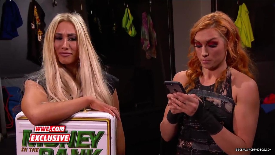 Y2Mate_is_-_Becky_Lynch_challenges_Carmella_to_a_match_next_week_SmackDown_Exclusive2C_Feb__272C_2018-2QbwdYmwHoU-720p-1655993179426_mp4_000097900.jpg