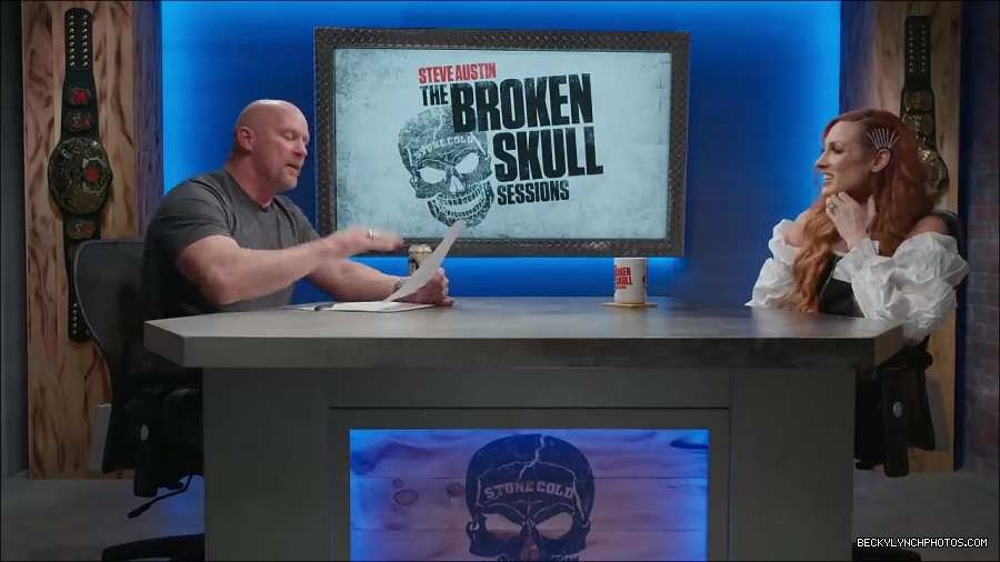 Y2Mate_is_-_Becky_Lynch_names_greatest_WWE_Champion_of_all_time_Steve_Austin27s_Broken_Skull_Sessions_extra-FS-fEVjTvms-720p-1655995233146_mp4_000032533.jpg