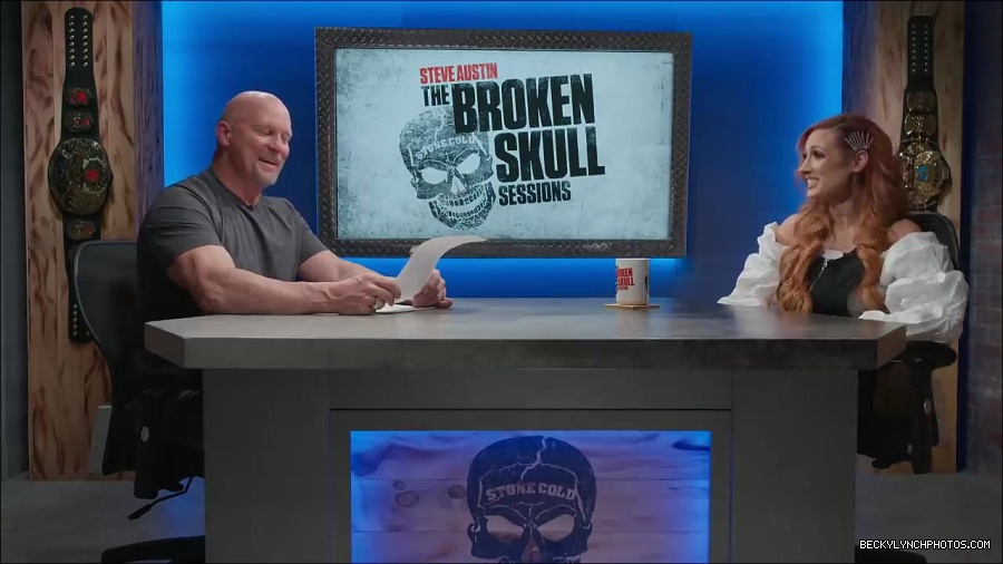 Y2Mate_is_-_Becky_Lynch_names_greatest_WWE_Champion_of_all_time_Steve_Austin27s_Broken_Skull_Sessions_extra-FS-fEVjTvms-720p-1655995233146_mp4_000088133.jpg