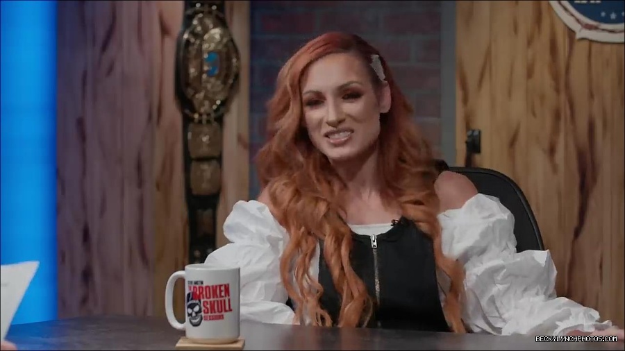 Y2Mate_is_-_Who_does_Becky_Lynch_think_is_a_brat_Steve_Austin27s_Broken_Skull_Sessions_extra-y4YPypYqgLg-720p-1655995382156_mp4_000051000.jpg