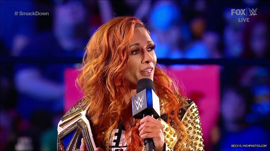 WWE_SmackDown_2021_08_27_720p_WEB_h264-HEEL_mp4_000311344.jpg
