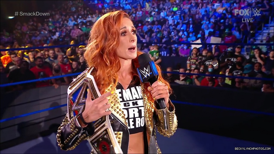 WWE_SmackDown_2021_08_27_720p_WEB_h264-HEEL_mp4_000321037.jpg