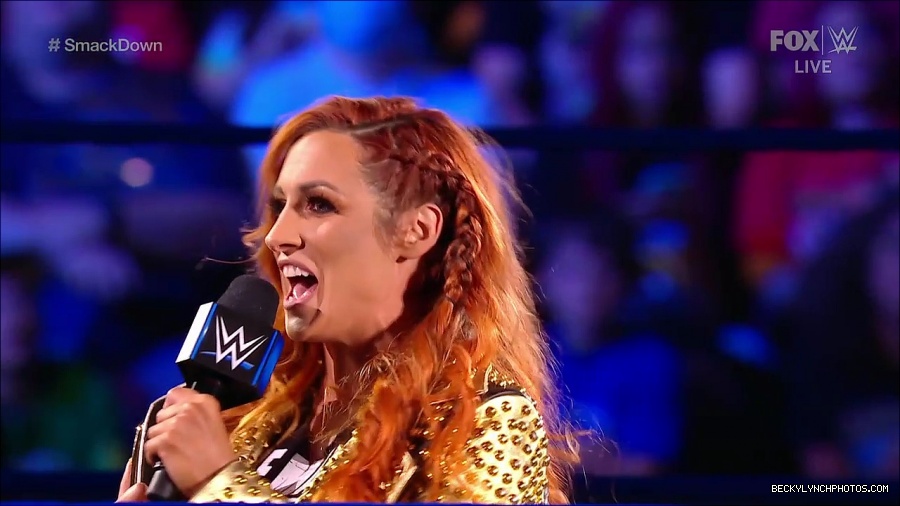 WWE_SmackDown_2021_08_27_720p_WEB_h264-HEEL_mp4_000339756.jpg