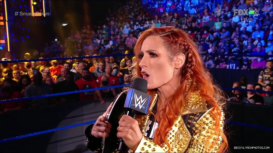 WWE_SmackDown_2021_08_27_720p_WEB_h264-HEEL_mp4_000347263.jpg