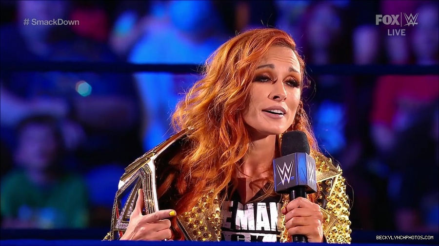 WWE_SmackDown_2021_08_27_720p_WEB_h264-HEEL_mp4_000366749.jpg