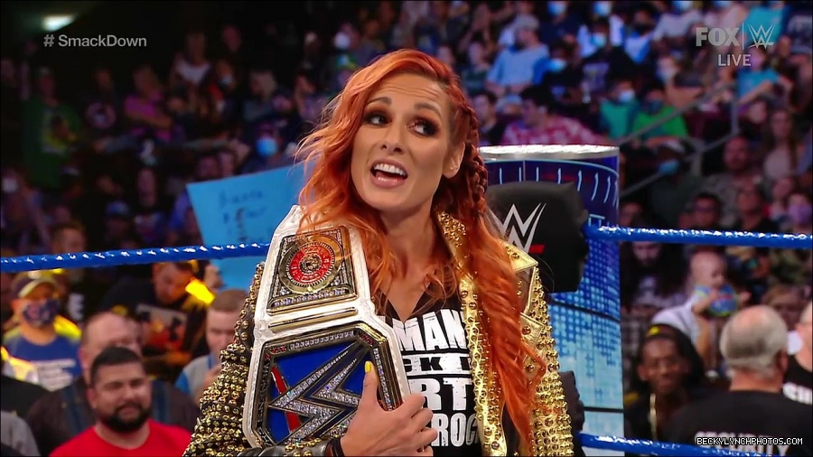 WWE_SmackDown_2021_08_27_720p_WEB_h264-HEEL_mp4_000430296.jpg