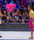 WWE_SmackDown_2021_08_27_720p_WEB_h264-HEEL_mp4_000440323.jpg