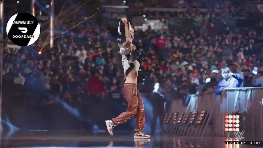 Y2Mate_is_-_Becky_Lynch_and_Doudrop_s_Royal_Rumble_rivalry_WWE27s_The_Build_To_Royal_Rumble_2022-KJrhsGWIayw-720p-1655995845066_mp4_000008400.jpg