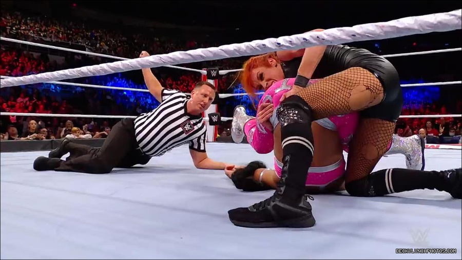 Y2Mate_is_-_Becky_Lynch_and_Doudrop_s_Royal_Rumble_rivalry_WWE27s_The_Build_To_Royal_Rumble_2022-KJrhsGWIayw-720p-1655995845066_mp4_000131133.jpg